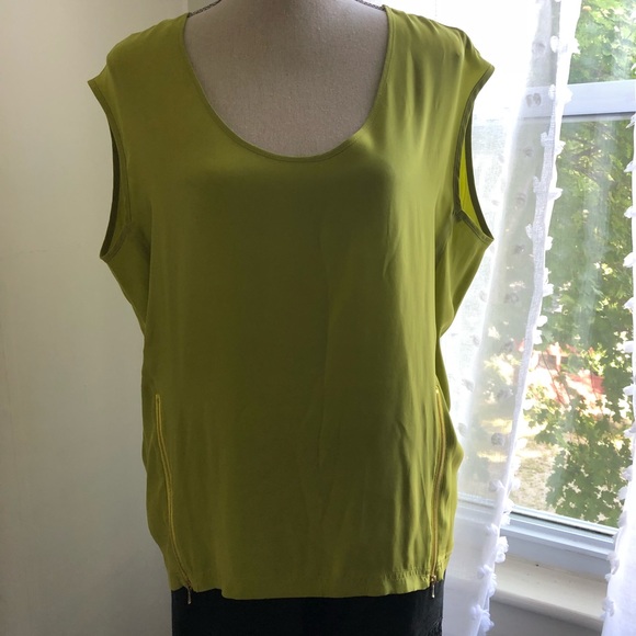 7FAM Silk Top - Picture 1 of 5